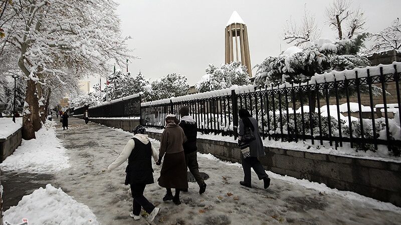 سرمای همدان آرام‌آرام کم می‌شود؛ پایان سرمای سخت از اواسط هفته در راه است