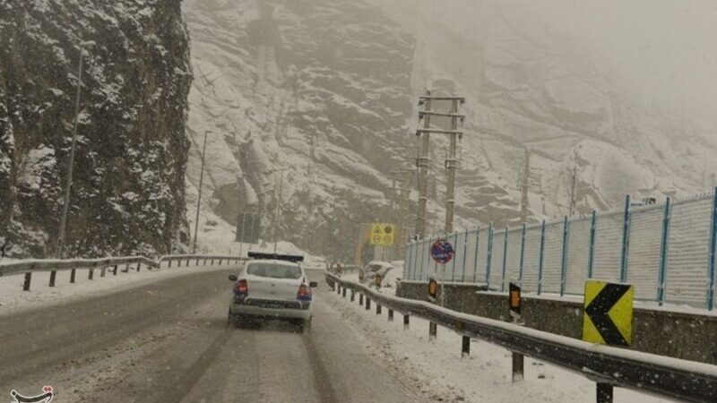 لغزندگی مرگبار محور خواف به تایباد؛ زنجیرچرخ تنها راه عبور ایمن!