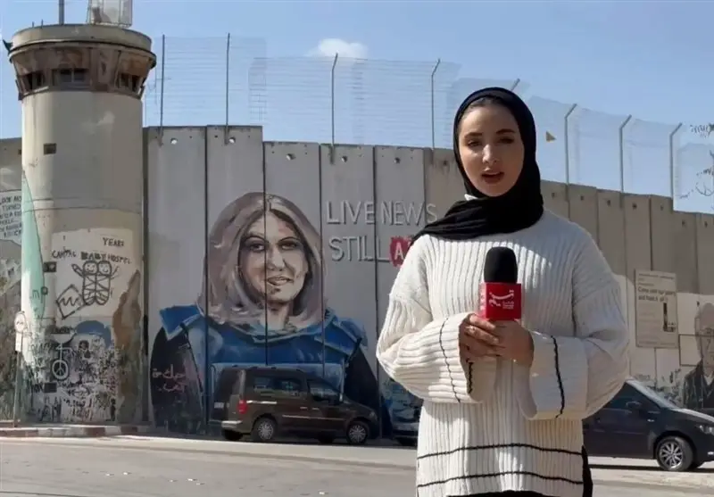 فرح ابوعیاش؛ خبرنگاری که در دل زندان‌های اشغالگران، زندگی را فریاد می‌زند!