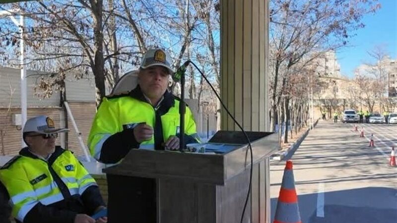 استقرار 50 تیم گشت پلیس راه اردبیل برای مقابله با چالش‌های زمستانی جاده‌ها