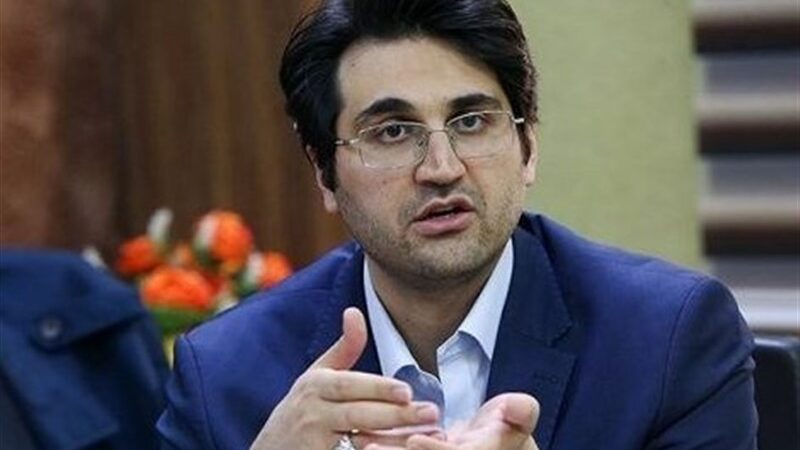 رئیس سازمان مالیاتی: هیچ شرکت دولتی از پرداخت مالیات معاف نیست! واکنش به برداشت از حساب نفت