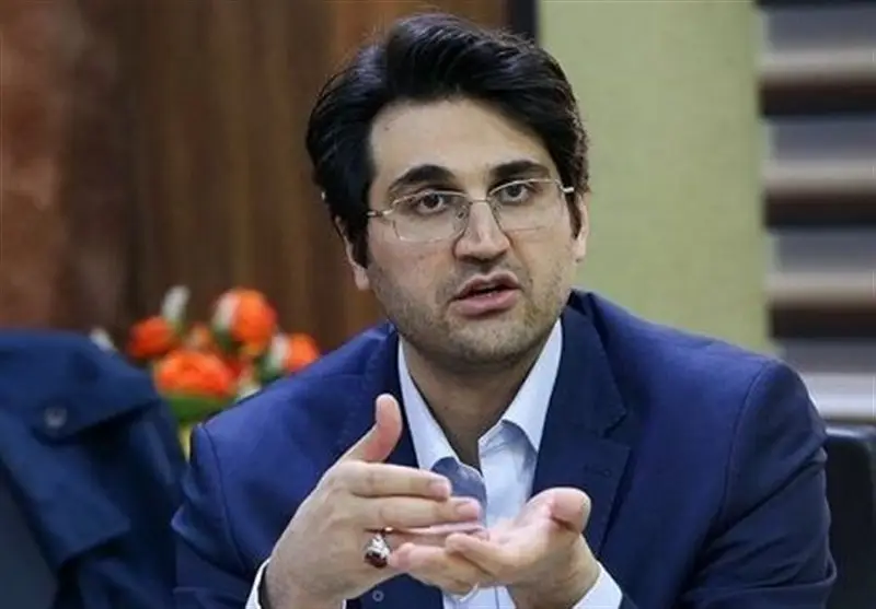 رئیس سازمان مالیاتی: هیچ شرکت دولتی از پرداخت مالیات معاف نیست! واکنش به برداشت از حساب نفت