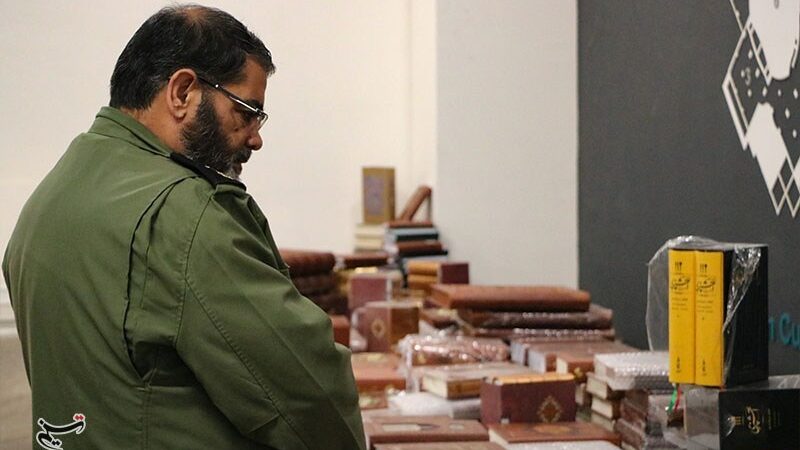 بازدید ویژه معاون بسیج از نمایشگاه بین‌المللی کتاب کرمان؛ راز محبوبیت این رویداد چیست؟