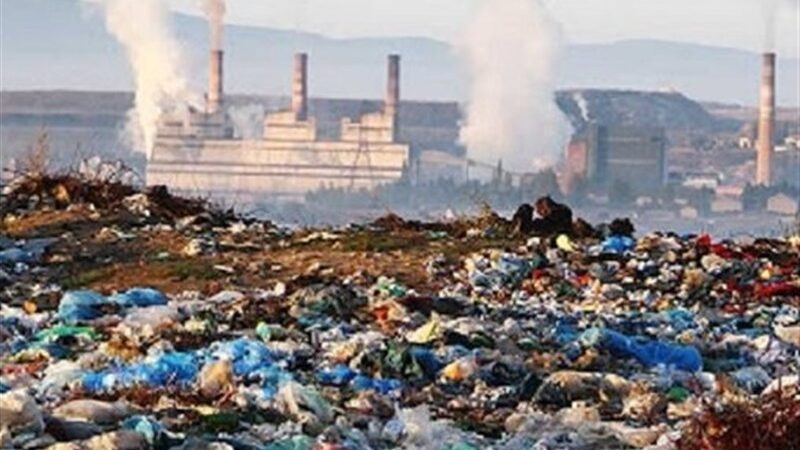 آلوده‌ترین تهدید محیط زیست؛ ۴۰ میلیون تُن پسماند صنعتی که قانون نمی‌گذارد اصلاح شود!