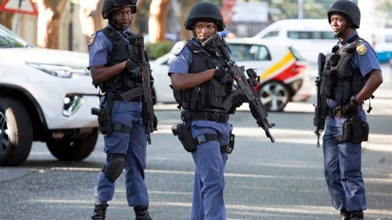 تیراندازی هولناک در ژوهانسبورگ؛ 10 کشته و ده‌ها زخمی در روستایی نزدیک پایتخت آفریقای جنوبی