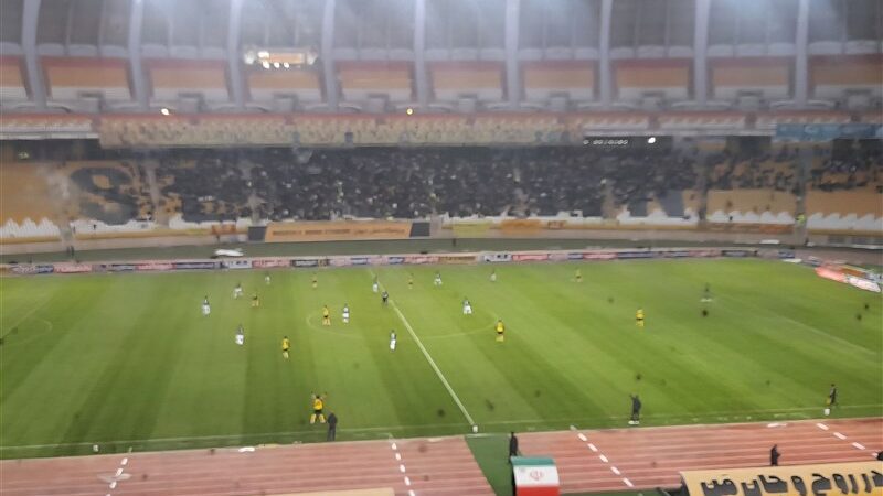 ساعت دیدار سپاهان و چادرملو تغییر کرد؛ آغاز بازی زودتر از همیشه!