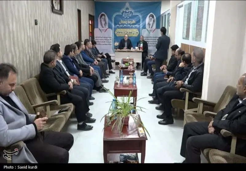 نماینده بیجار: بانک‌ها حق بنگاه‌داری ندارند و تضامین بانکی قانونی نیست!