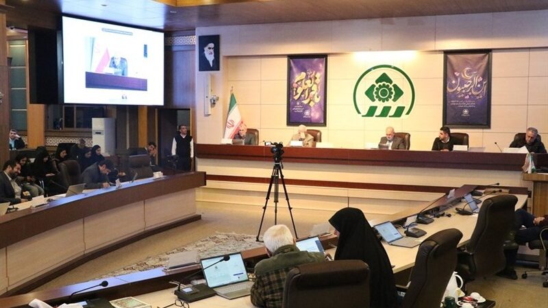 شورای شیراز چگونه افسانه انقلابی بودن و عبوس بودن را شکست؟