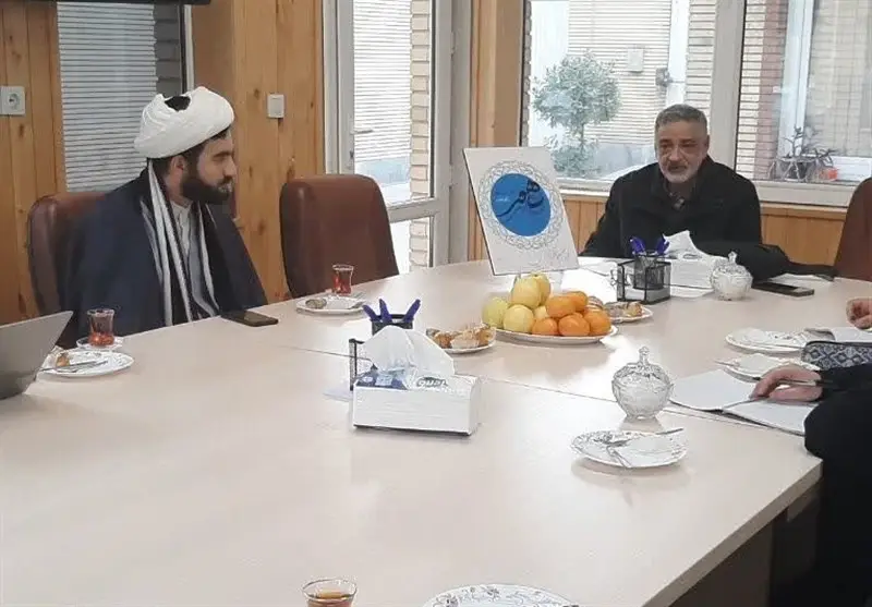 هدایت‌الله بهبودی: چگونه نقد منصفانه، راز رفع شبهات تاریخی است؟