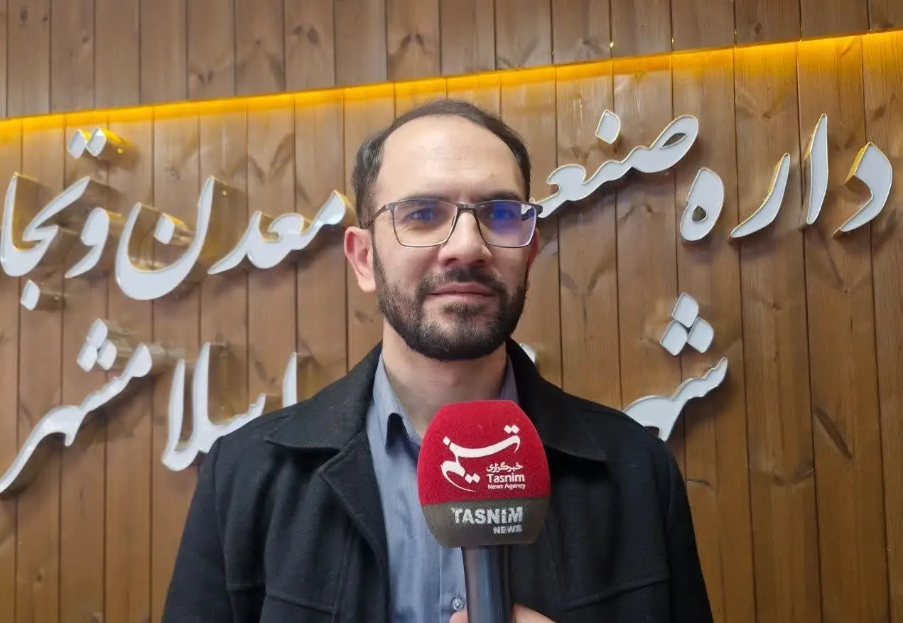 توزیع کالا در اسلام‌شهر به دست «کاسبان امین»؛ راهی نو برای مقابله با رانت!