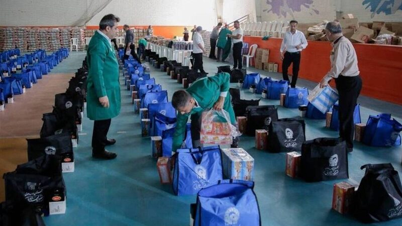 حضور گرم تولیت آستان قدس رضوی در کنار ایتام موسسه راه حق رضوی در شب یلدا