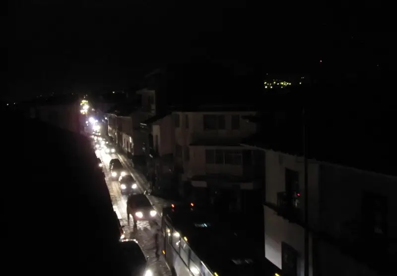 تاریکی مطلق در یوکنعام ایلیت پس از انفجار ترانسفورماتورها؛ برق کی بازمی‌گردد؟