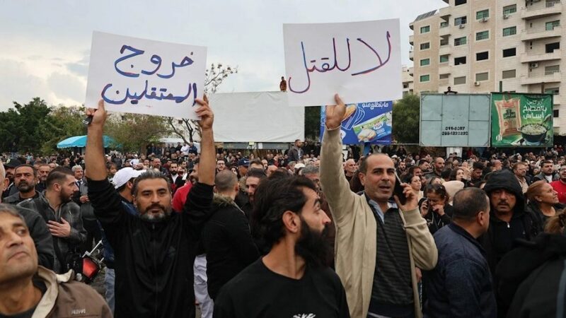 علویان سوریه چگونه با رهبری واحد در برابر بحران‌ها قد علم کردند؟