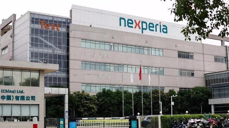 تنش دیپلماتیک پکن و هلند بر سر تصرف شرکت نکسپریا؛ پکن تندترین انتقادها را مطرح کرد