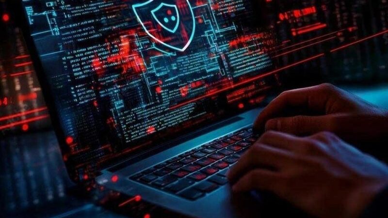 پولیتیکو پرده برداشت: آیا آمریکا پشت پرده حمله سایبری به شرکت نفت ونزوئلاست؟