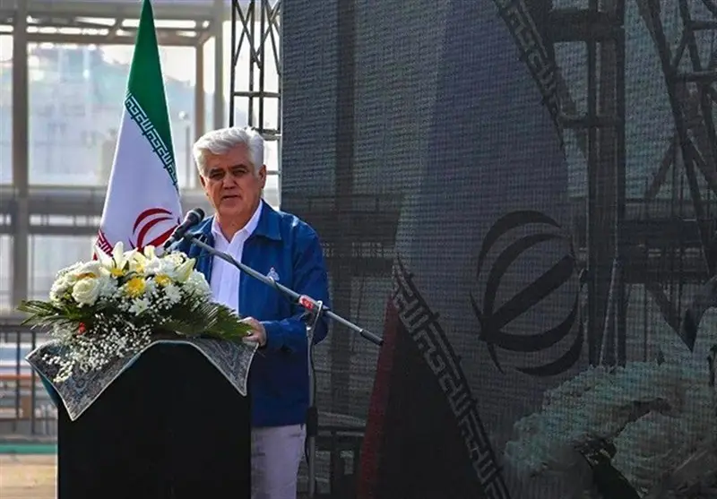 ظرفیت غول‌آسای فرآورش نفت آزادگان جنوبی به ۹۰۰ هزار بشکه در روز رسید!