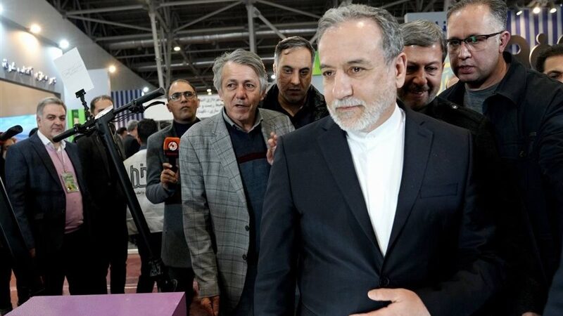 عراقچی وعده حمایت ویژه از شرکت‌های ایرانی در نمایشگاه‌های جهانی داد