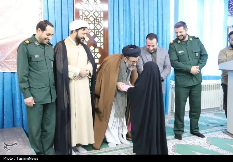 اختتامیه باشکوه مسابقات قرآنی «چلچراغ آیه‌ها» در شازند با حضور امام جمعه