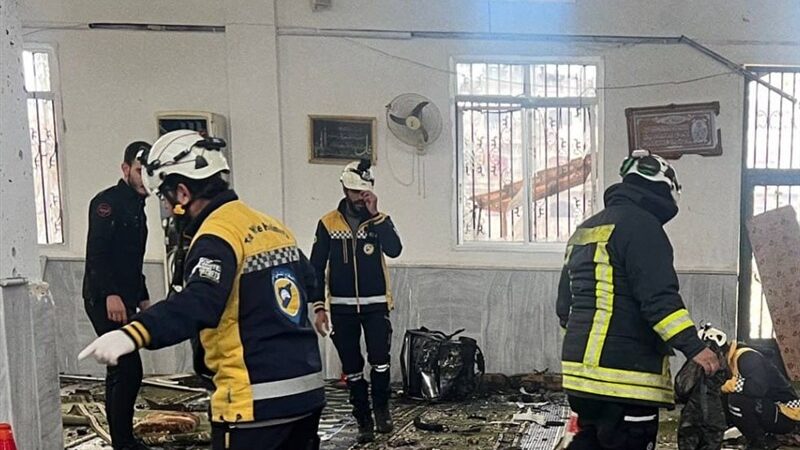 انفجار مهیب در مسجد امام علی(ع) حمص؛ 8 شهید و 21 زخمی در لحظات دعا