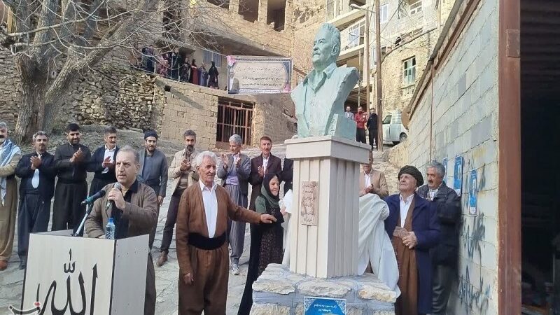 رونمایی سردیس جلال هرسینی؛ هنرمندی که اورامان را زنده نگه داشت