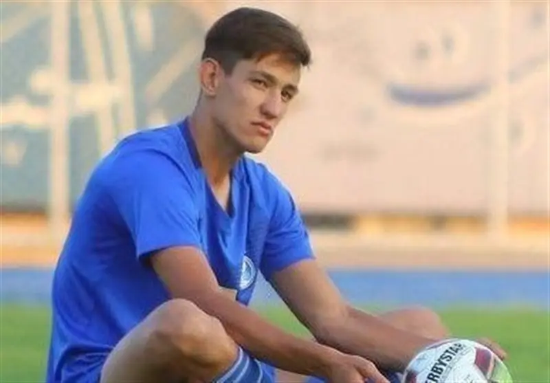 سینا خادم‌پور: نبردی نفس‌گیر در اراک؛ پیروزی ملوان در سخت‌ترین شرایط آب و هوایی و فیزیکی