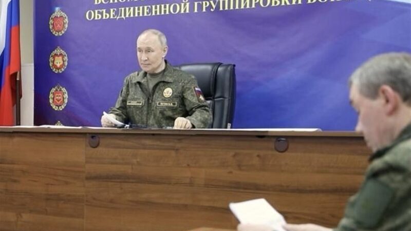 پوتین در نشست ویژه از تصرف دو شهر کلیدی اوکراین خبر داد!