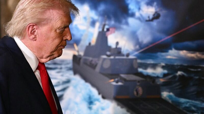 آیا دولت آمریکا به تابلوی تبلیغاتی ترامپ تبدیل شده است؟