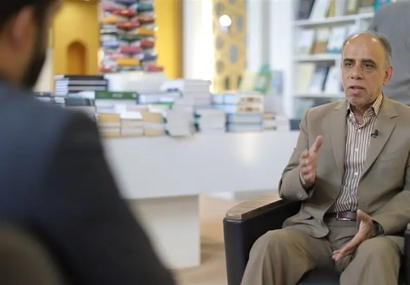 محمد میرکیانی مجموعه ۱۰ جلدی «قصه‌های قرآنی و انبیا» را برای نوجوانان می‌نویسد!