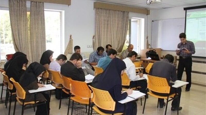 شرط جدید و اجباری بیمه برای خودروهای دانشجویان عراقی در سمنان؛ راهکاری برای امنیت تردد