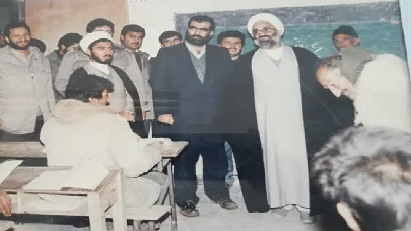 تأملی در اندیشه و مدیریت استاد قرائتی در نهضت سوادآموزی