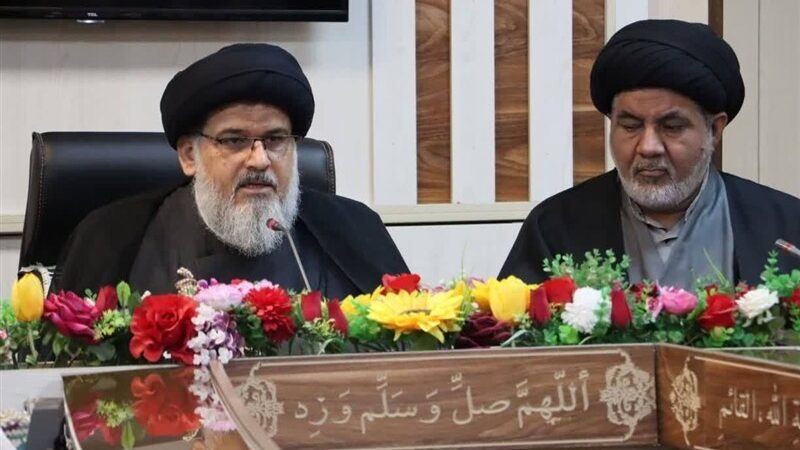 بررسی نیازهای مساجد و نمازخانه‌های مدارس بافق در شورای اقامه نماز