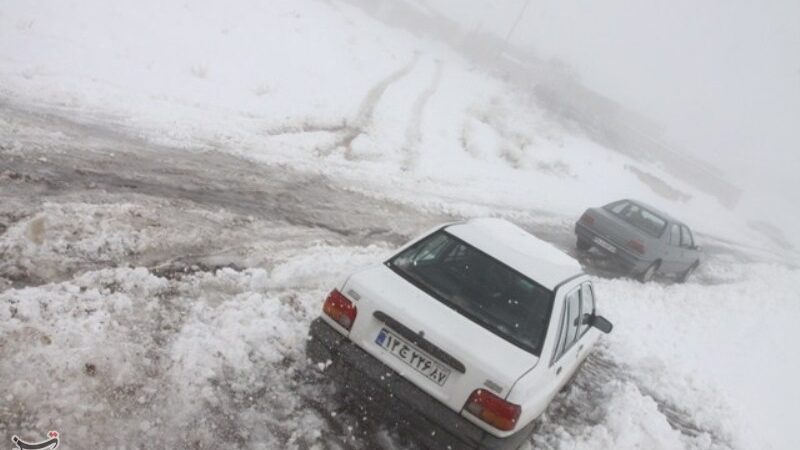 مسدودیت «دندی» و «زنجان-بیجار»/ تردد کوهستانی فقط با زنجیر چرخ