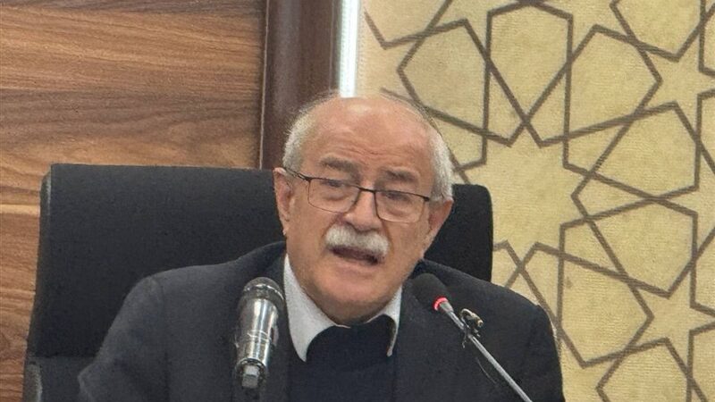 دبیرکل تجمع جهانی حمایت از گزینه مقاومت: باید در همه میادین برای مقابله با دشمن آماده باشیم