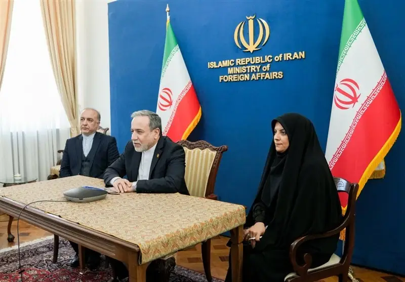 گفتگوی وبیناری عراقچی با کارکنان سفارت ایران در ونزوئلا