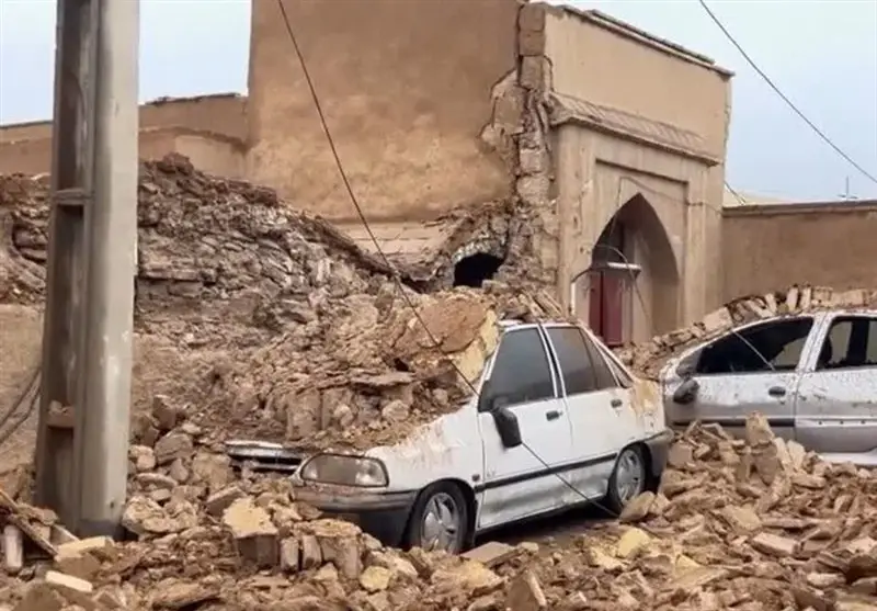 ریزش سقف منزل مسکونی بر اثر بارندگی؛ یک کودک جان باخت