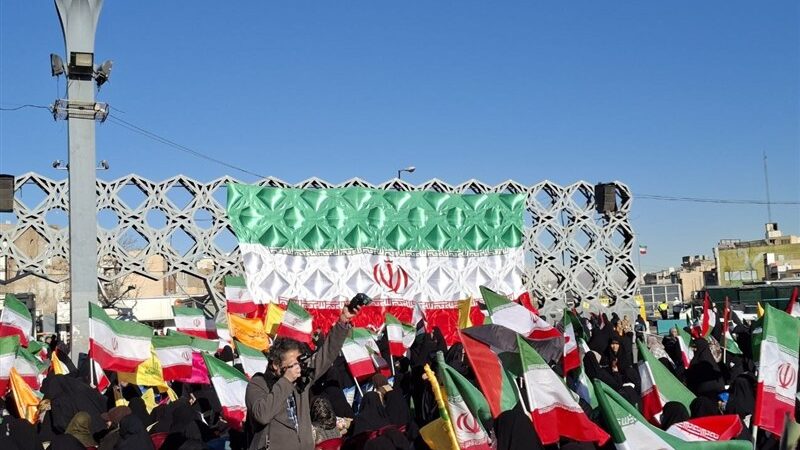 اجتماع بزرگ یوم الله 9 دی در تهران برگزار شد