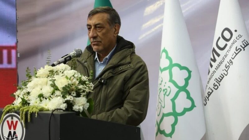 تأکید قائم‌پناه بر خودکفایی در مترو؛ کاهش انتظار مسافران و آلودگی هوا با واگن‌های جدید