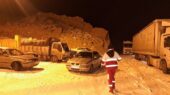 کولاک شدید برف در سمنان؛ 32 مسافر نجات یافتند