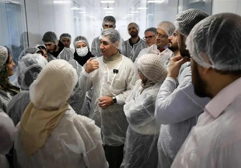 چگونه 6 رزیدنت ایرانی انحصار دارویی آمریکا را درهم شکستند؟