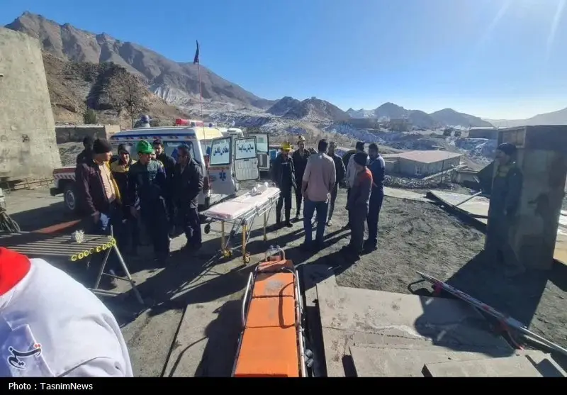 ریزش معدن بافق؛ 24 کارگر ‌محبوس شدند