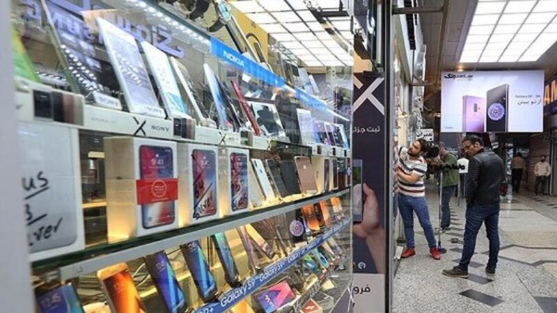 رکود بی‌سابقه بازار موبایل؛ خرید گوشی نو برای ایرانی‌ها به آرزو تبدیل شد!
