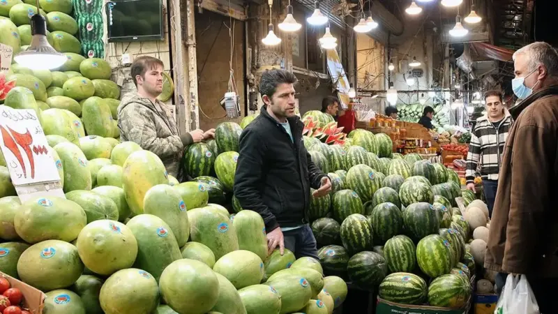 قیمت‌های جدید میوه شب یلدا در بازار تهران؛ انار تا ۱۶۰ هزار تومان معامله می‌شود!