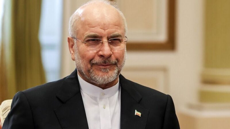 قالیباف: جلسه دیروز مجلس بی‌خود نبود، دلار دو هزار تومان جهش کرد!