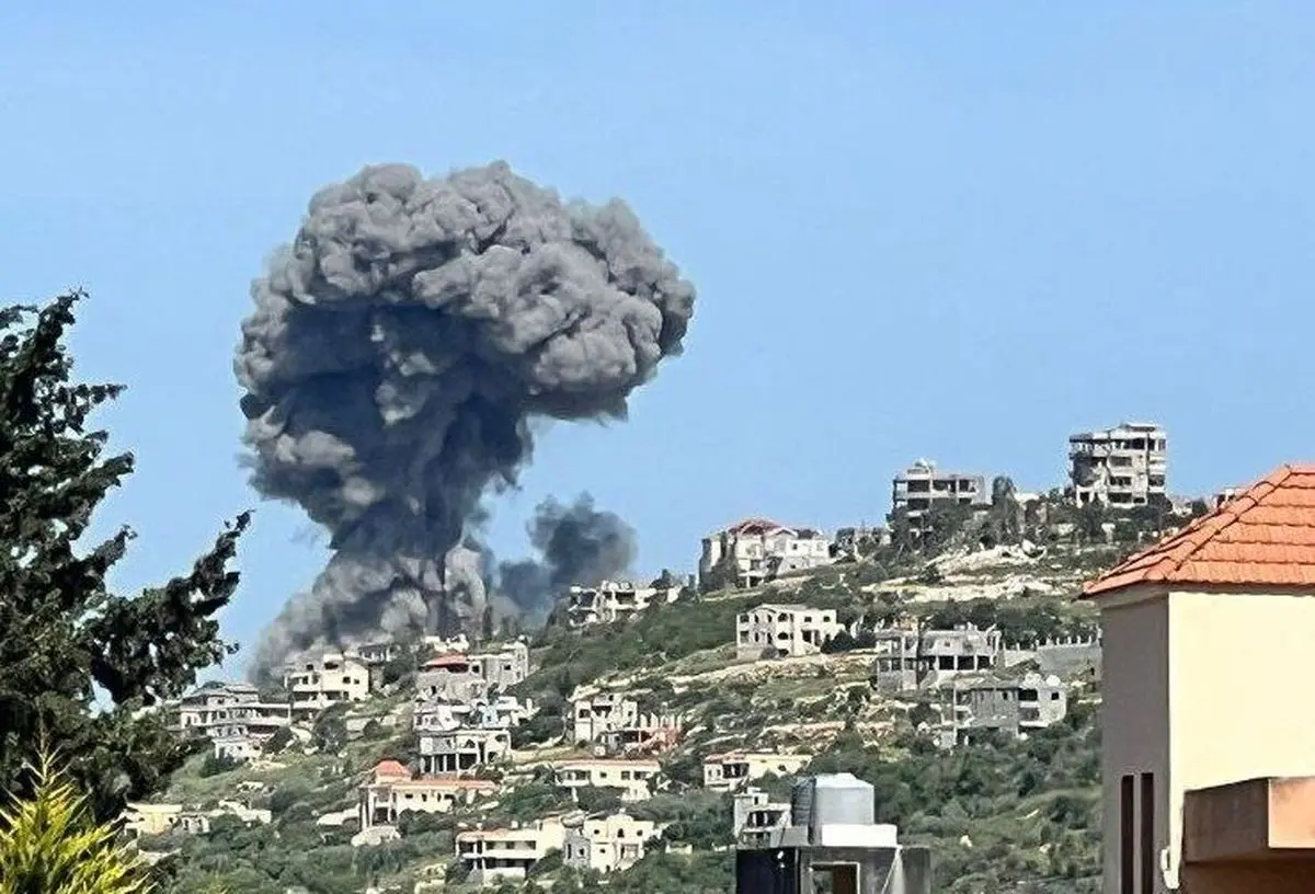 حمله هماهنگ اسرائیل به جنوب لبنان؛ آیا جنگ تازه‌ای در راه است؟