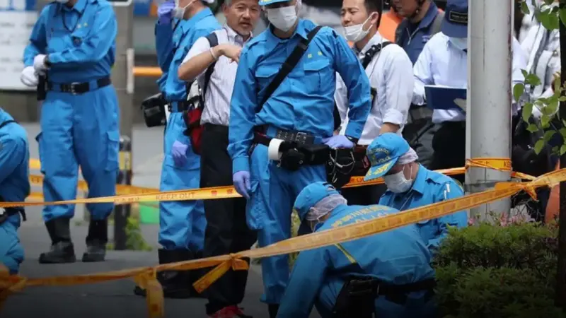 چاقوکشی هولناک در کارخانه ژاپن؛ ۱۴ نفر زخمی و بازداشت ضارب ماسک‌زده!