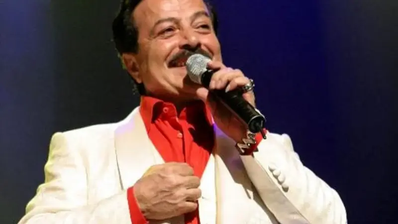 سفر به سال ۱۳۶۲؛ عروسی شاهرخ، خواننده مشهور با مهرو نیما چگونه برگزار شد؟