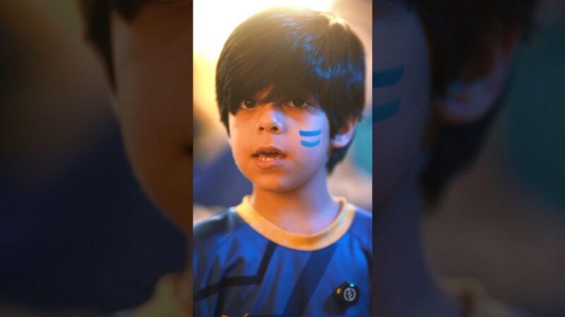 صدای پرشور هواداران جوان استقلال که آینده را رقم می‌زنند!