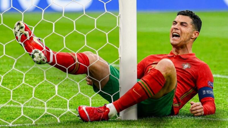 تصاویر ناب و خنده‌دار که دنیای فوتبال را تکان داد!