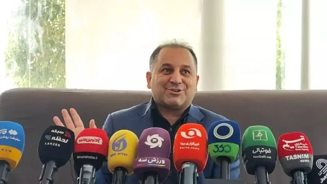 واکنش علوی به صحبت های عجیب خداداد عزیزی در صدا و سیما و پس از بازی تراکتور