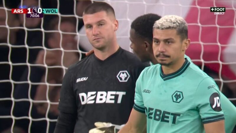 گل به خودی شگفت‌انگیز دروازه‌بان ولورهمپتون، هدیه ناب آرسنال در لیگ برتر!